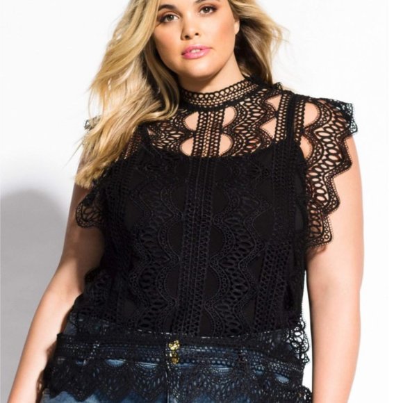 black lace top size 18